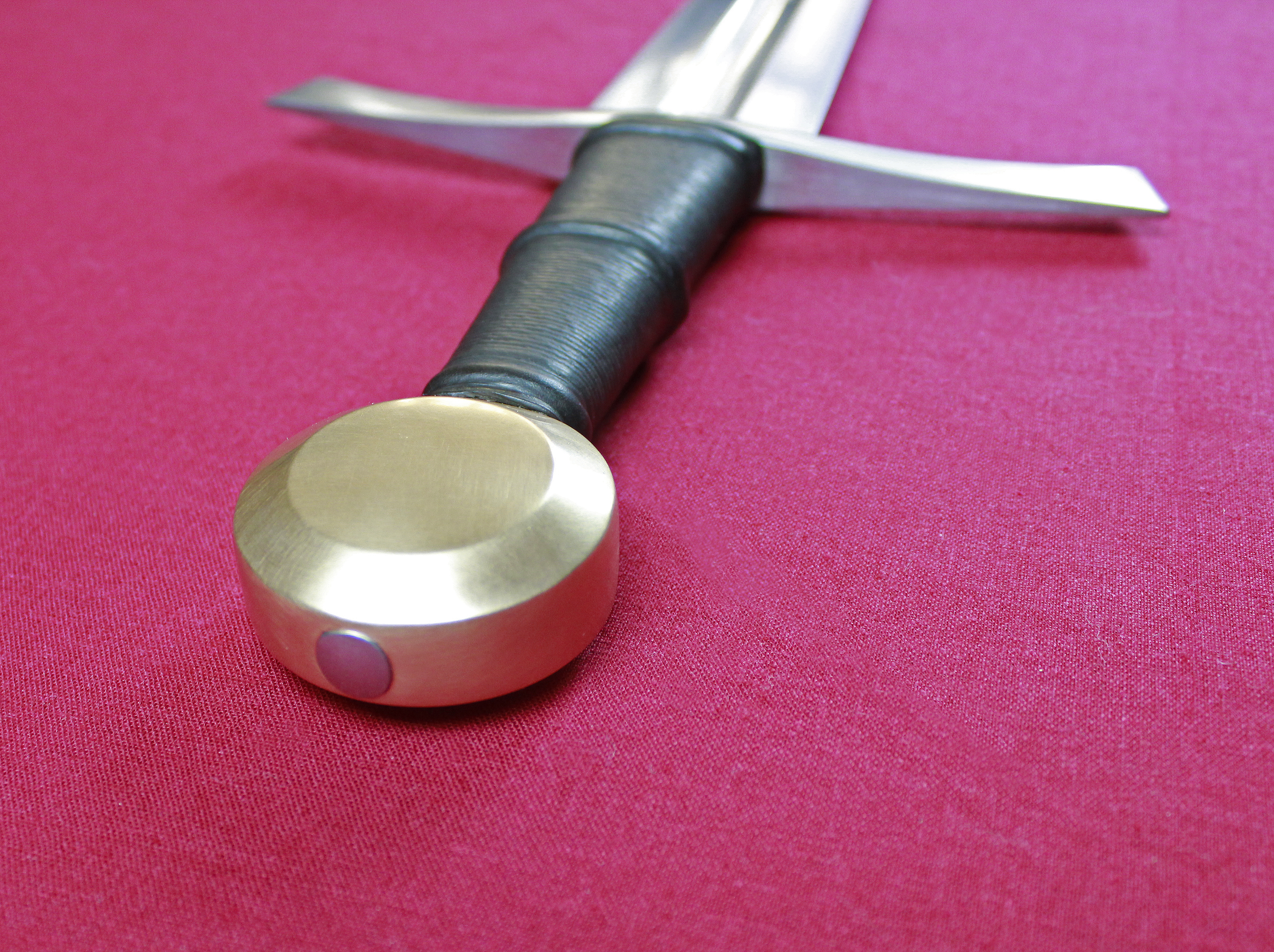 Oakeshott Type XVI Arming Sword